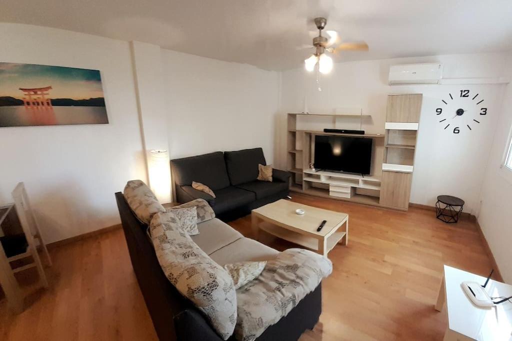 3F, Aire Acondic, 80M2, 2 Dormitorios, 4 Huespedes, Wifi Gratis La Línea de la Concepción Kültér fotó