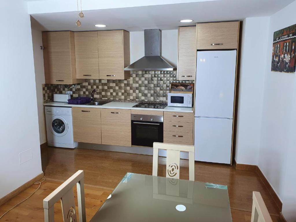 3F, Aire Acondic, 80M2, 2 Dormitorios, 4 Huespedes, Wifi Gratis La Línea de la Concepción Kültér fotó